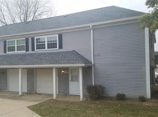13828 Oakbrook Dr #3828, North Royalton, OH 44133