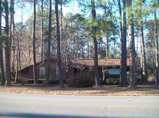 625 Briarwood Rd, Douglas, GA 31533