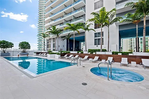 1300 Brickell Bay Dr #807 Photo 1