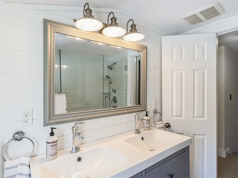 24 Woodland Ave — Photo 17