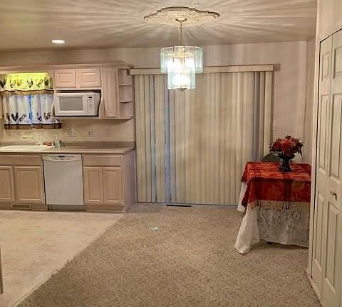 5th image of 5240 Arnold Dr