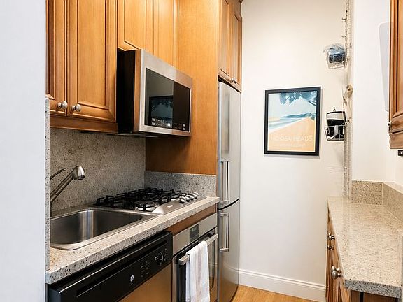 3rd image of 134 W 93rd St APT 3F