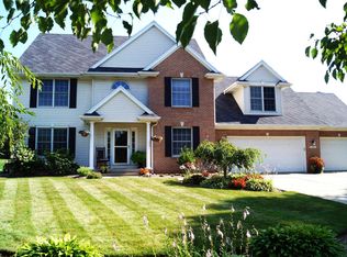 3196 Kari Cir, Dewitt, MI 48820