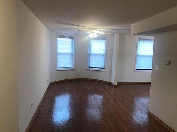 4th image of 1367 W Sunnyside Ave #1