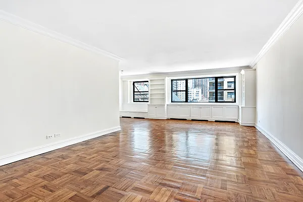 Rented by Anchor Associates | media 18