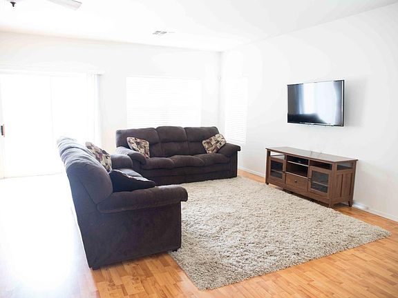 5th image of 13647 E Oxmoor Valley Dr