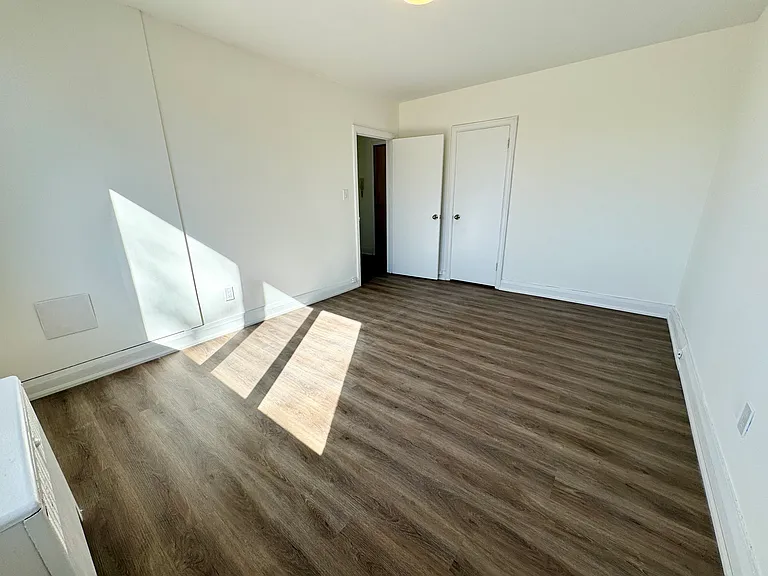 36 Wood Glen Rd #U302 — Photo 9