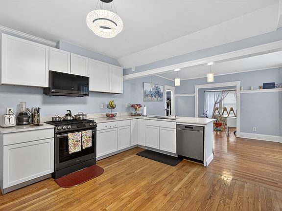 2nd image of 29-31 Belvoir Rd