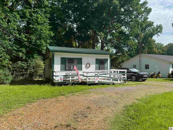 635 Forest Rd, Benton, KY 42025