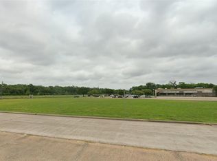 300 Fm 2004, Lake Jackson, TX 77566