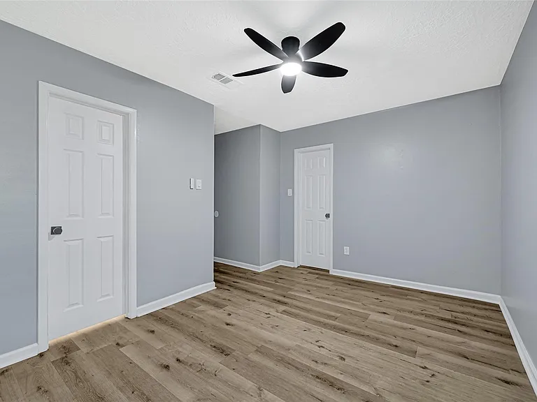 2131 Counter Point Dr — Photo 16