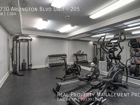 4th image of 1730 Arlington Blvd Unit 205