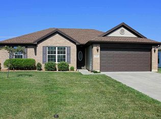 9300 Hedgewood Ct, Evansville, IN 47725