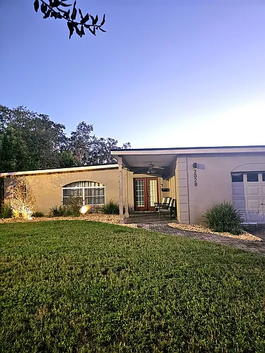 2028 Summerfield Rd Photo 1