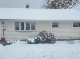 30151 Regent Rd, Wickliffe, OH 44092