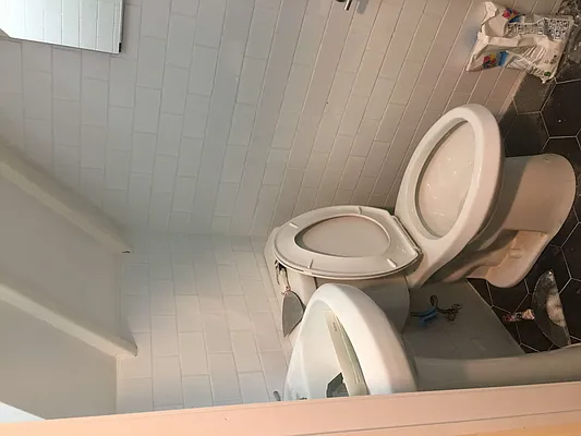 Rented by AJ Clarke | media 16