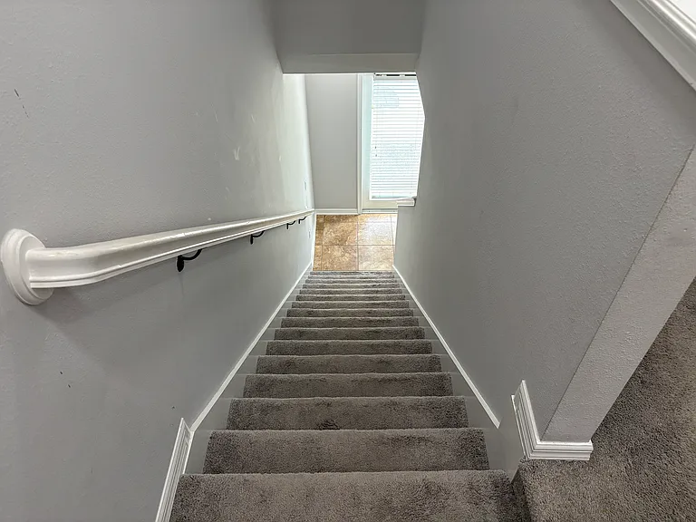 12979 Calderdale Ave — Photo 18