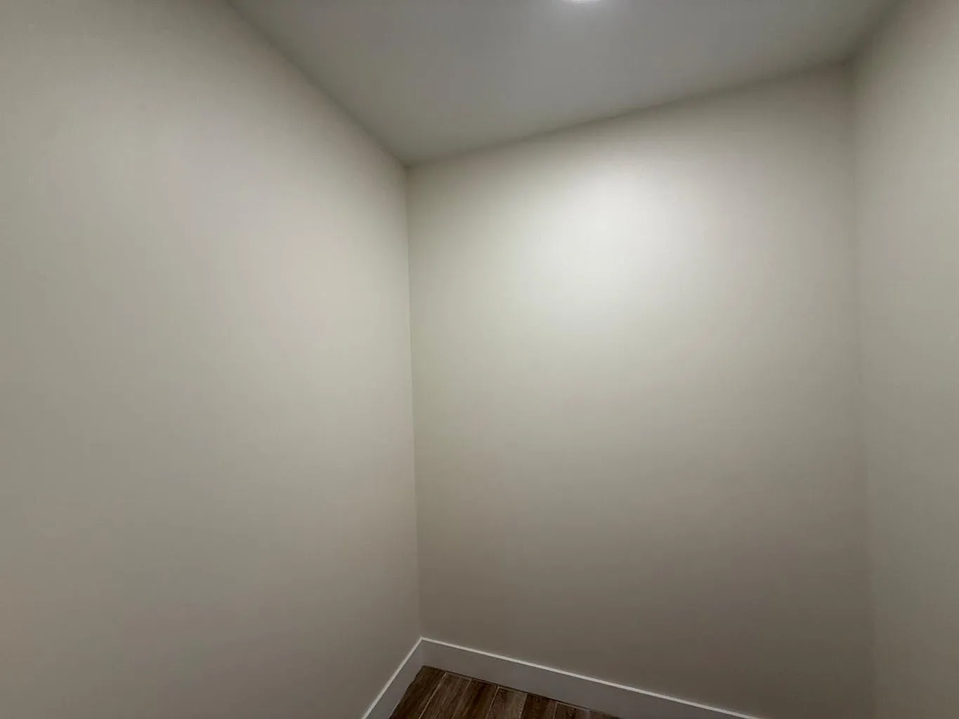 3 bed, 1367 sqft, $3,600 — Photo 2