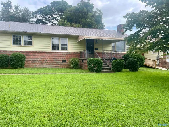 1228 Raley St, East Gadsden, AL 35903