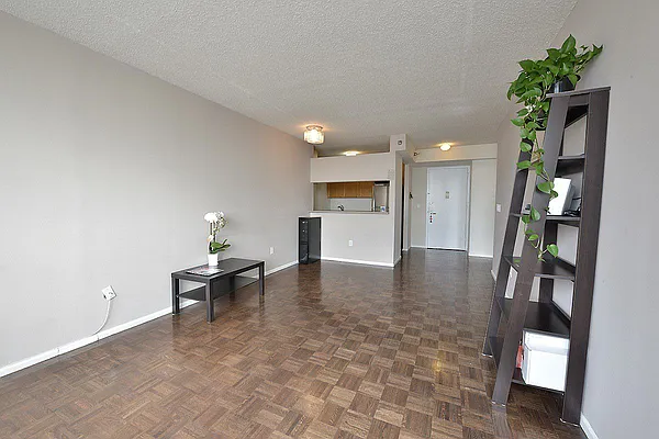 Sold by Nest Seekers International | media 3
