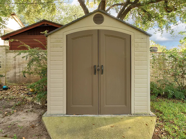5641 Parkcrest Dr — Photo 6