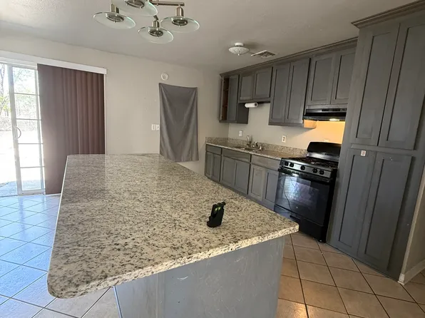 6067 Castle Queen, San Antonio, TX 78218