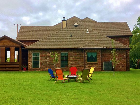 4th image of 2314 Forest Road Cir