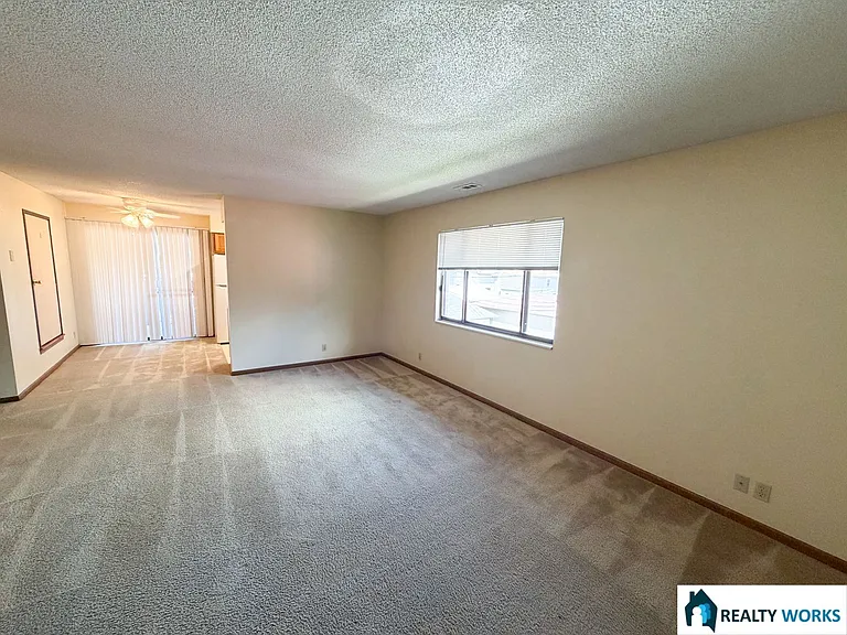 1422 A St — Photo 7