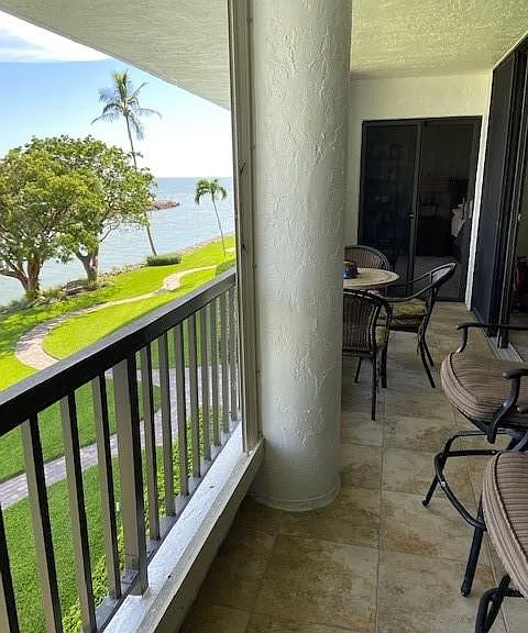 2305 Gulf Shore Blvd N #313 — Photo 26