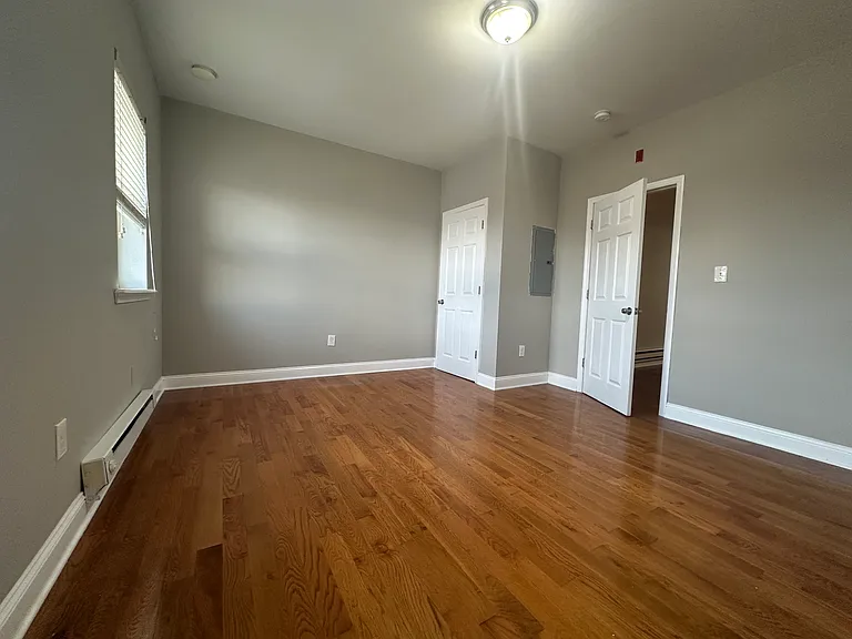 725 Wharton St #3 — Photo 2