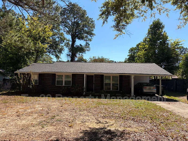 3 bed, 2.0 bath, 1260 sqft, $1,700 — Photo 2