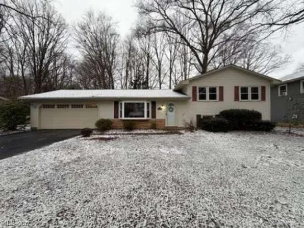 6960 Lockwood Blvd, Youngstown, OH 44512