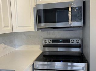 713 Gardens Dr APT 104, Pompano Beach, FL 33069