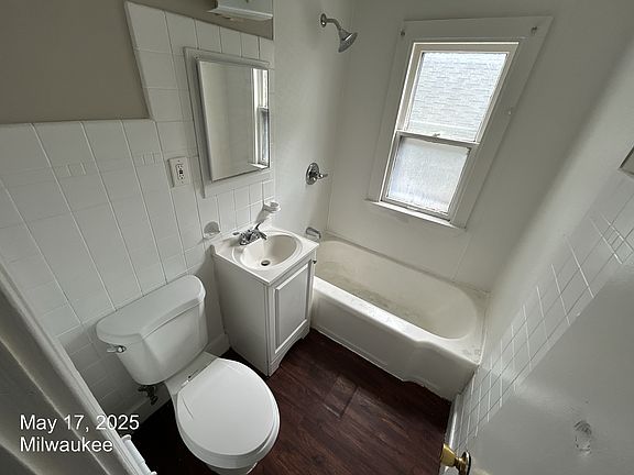 4th image of 4125 W Sheridan Ave