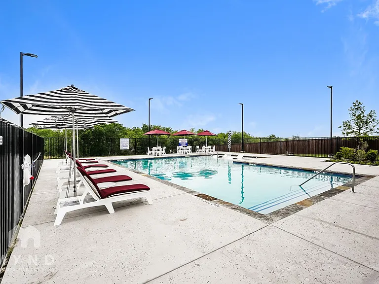 10140 Dalgreen Cir — Photo 22