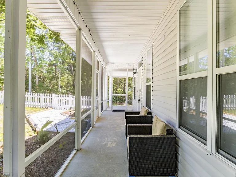 174 Woodland Dr — Photo 14