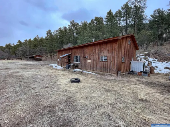 286 N Cooney Rd, Mimbres, NM 88049
