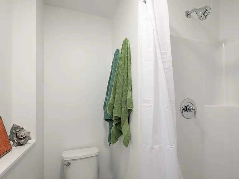 The Roost Apartments - Modern Coliving — Photo 15