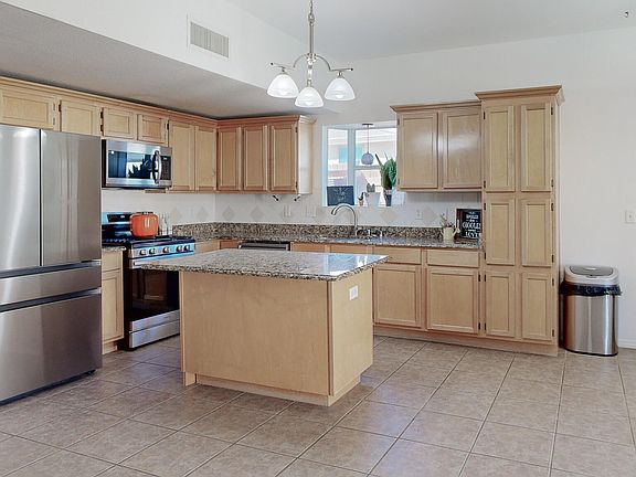 5th image of 14013 Highweed Dr