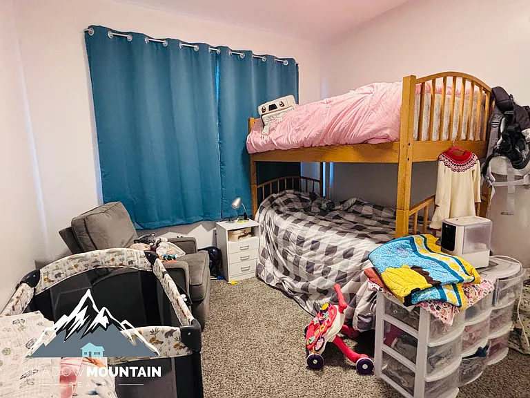 472 W 40 S #J303 — Photo 6