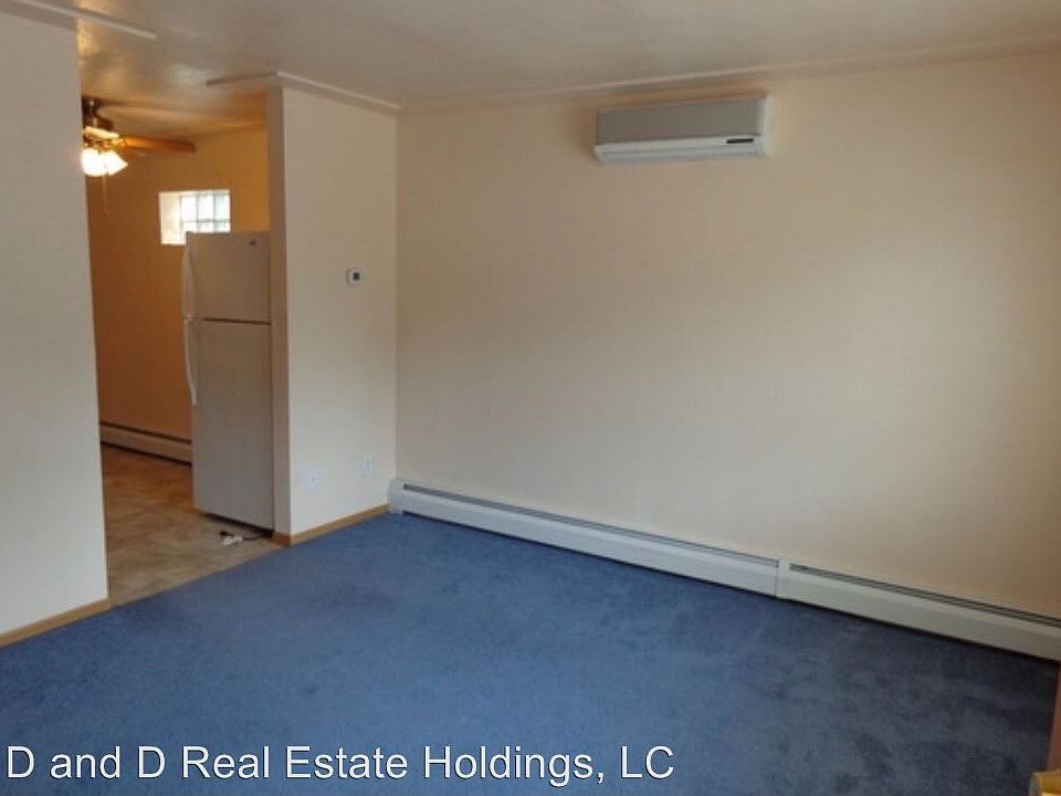 2nd image of 513 C Ave NW APT 1