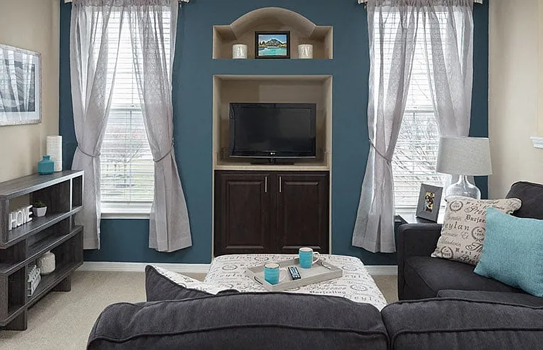 The Manor Homes of Arborwalk Apartments — Photo 7