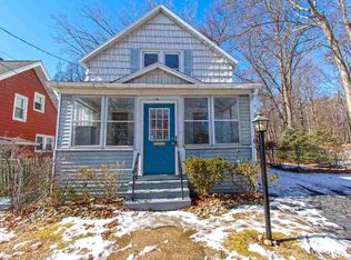 19 Knowles Ter, Albany, NY 12203