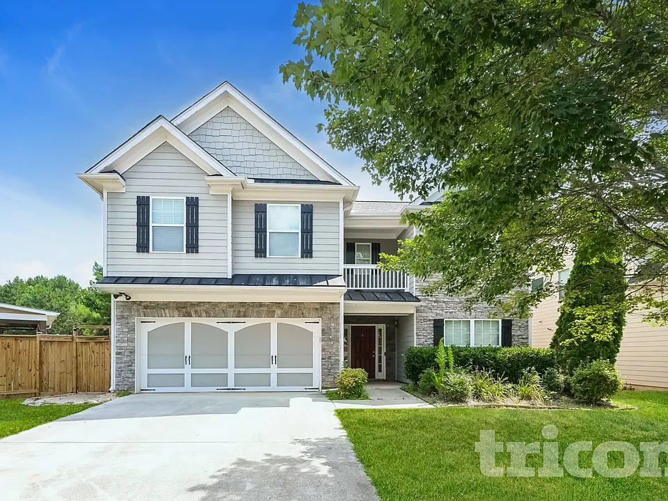 908 Upland Ives Dr