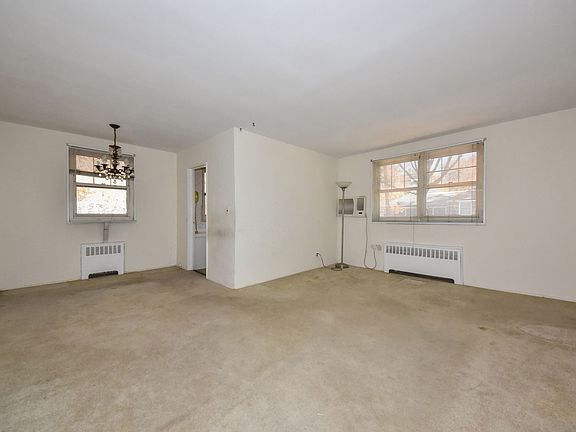 2nd image of 25110 61st Ave
