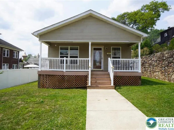 731 1st St, Palmerton, PA 18071