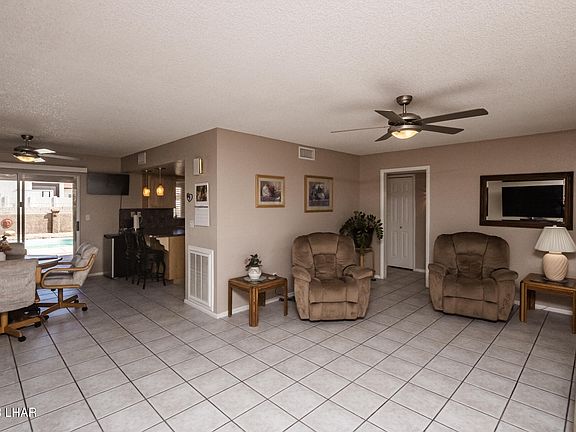 4th image of 3320 Saddleback Dr