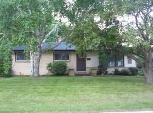 W174N8914 Christopher Blvd, Menomonee Falls, WI 53051
