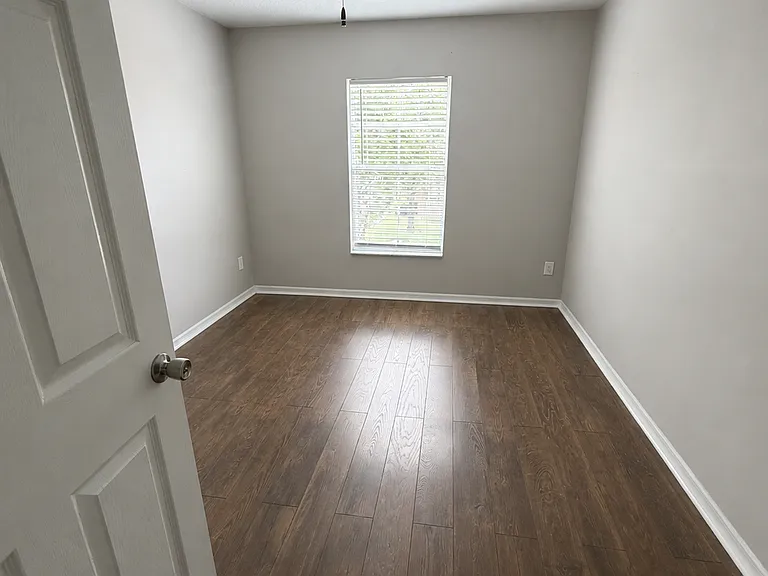 3901 Silverbell Loop #1 — Photo 2