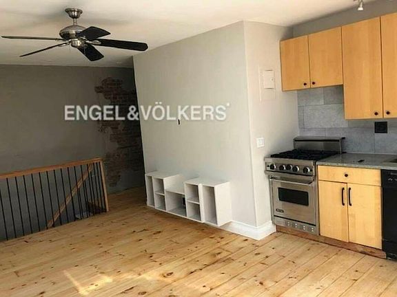 4th image of 214 A Ave #3F